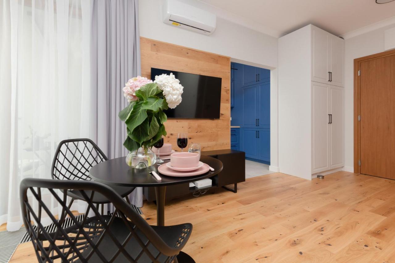 Lazienki Park By Renters Prestige Apartment *